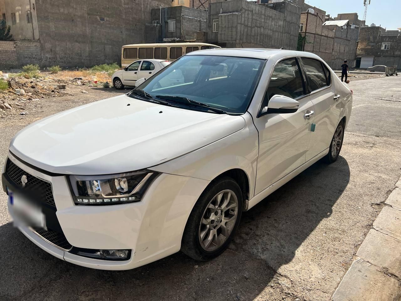 دنا پلاس توربو 6 دنده - 1402