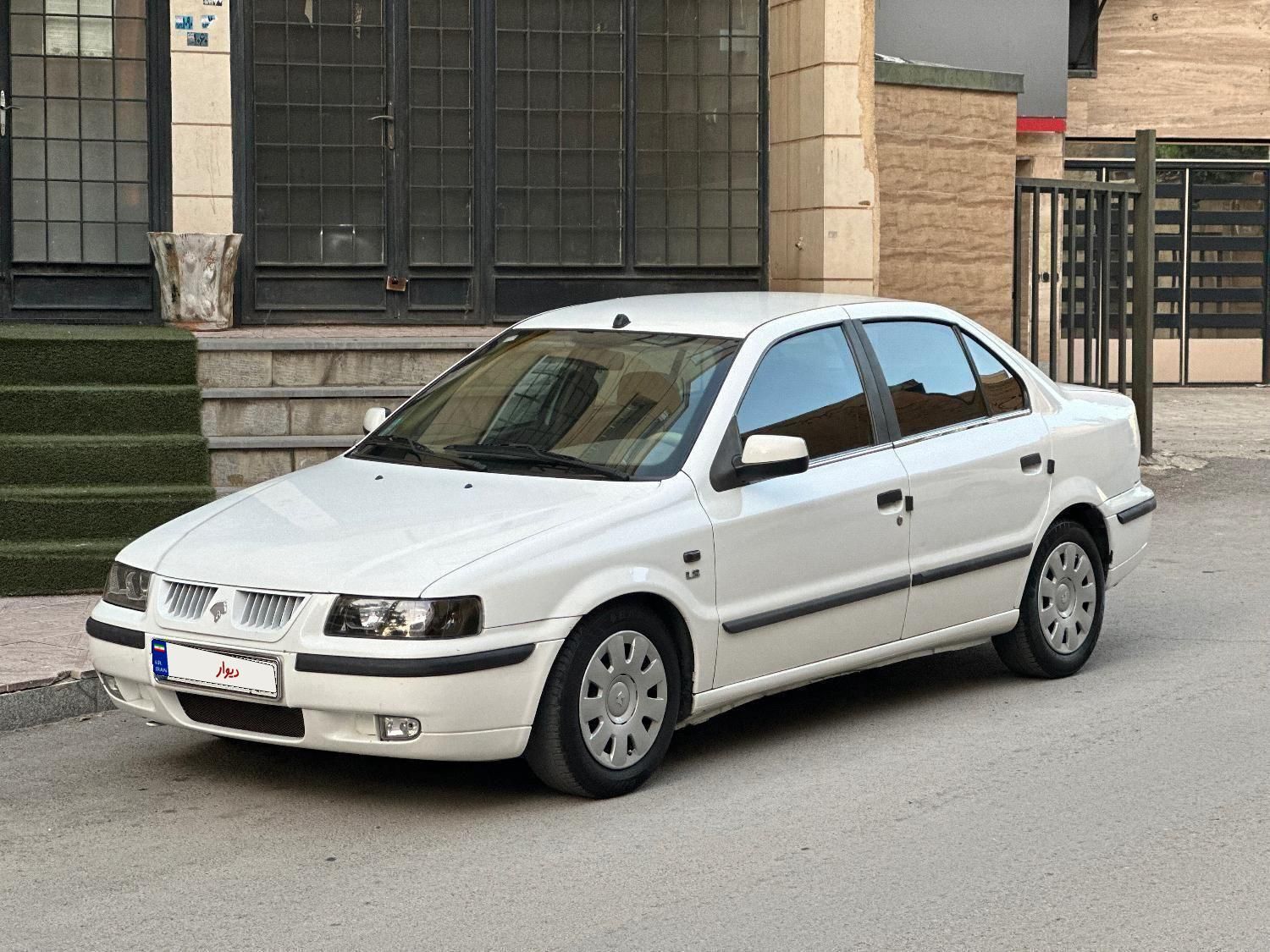 سمند LX XU7 - 1396
