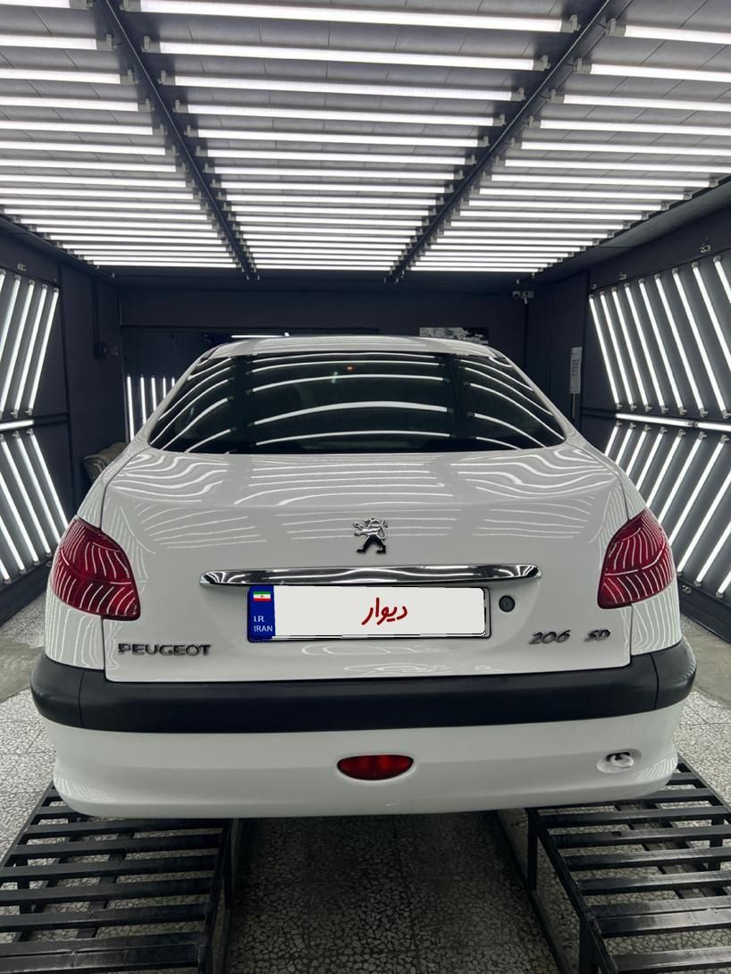 پژو ۲۰۶ صندوق دار v8 - 1399