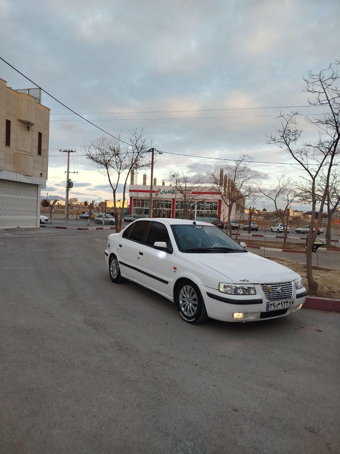 سمند LX XU7 - 1390