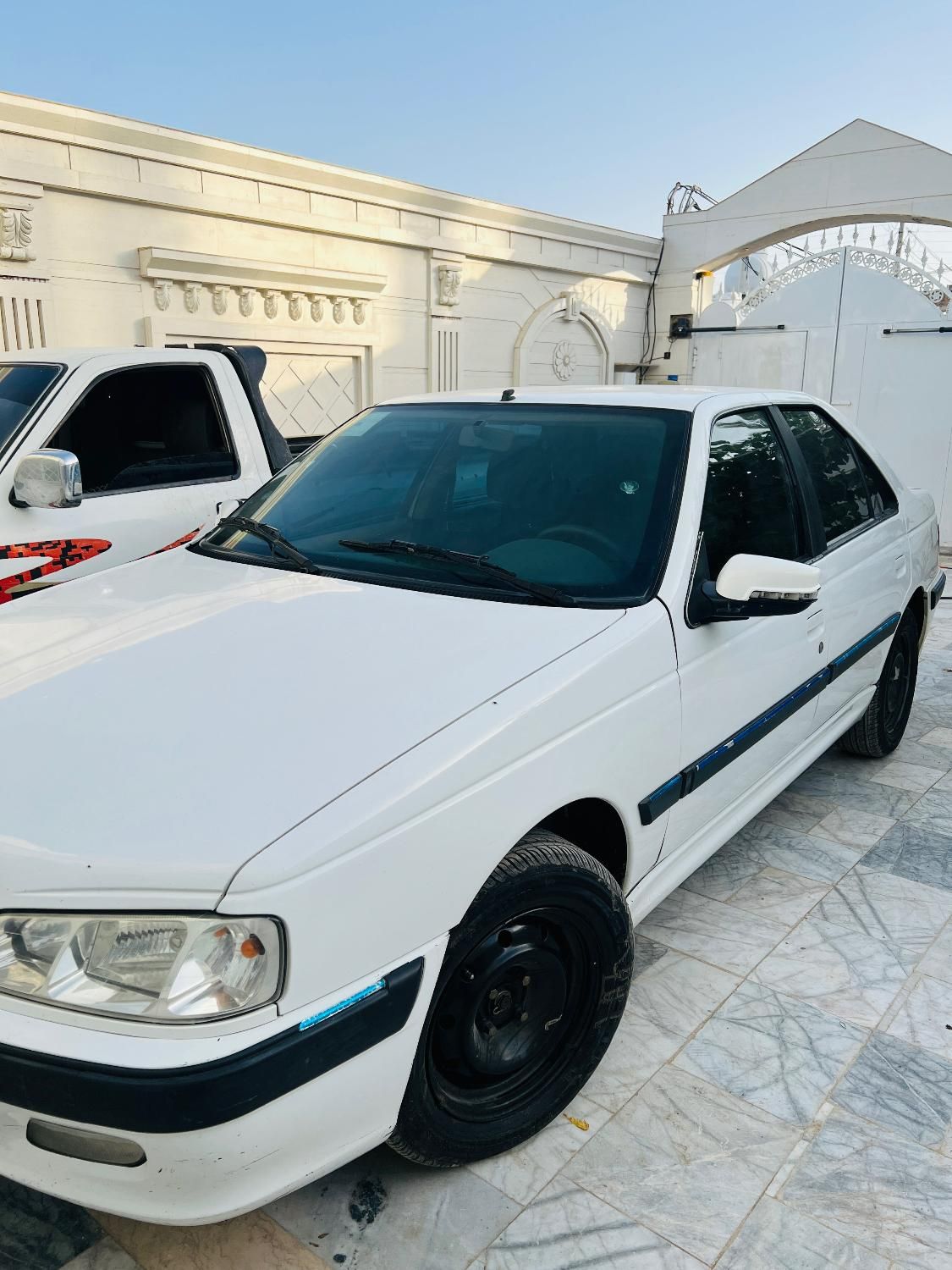 پژو پارس سال - 1401