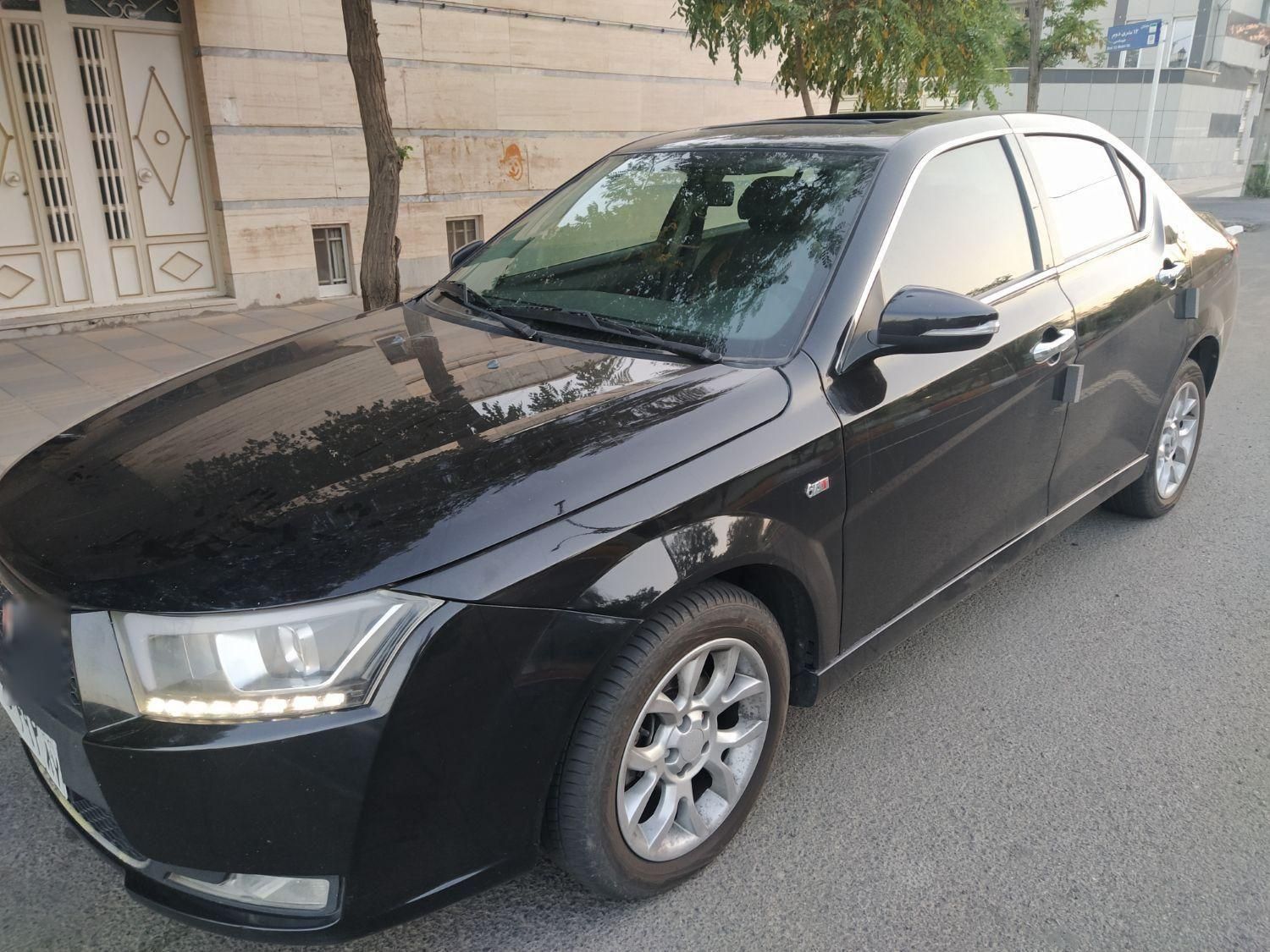 دنا پلاس توربو 6 دنده - 1400