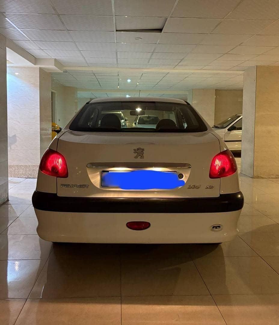 پژو ۲۰۶ صندوق دار v8 - 1397