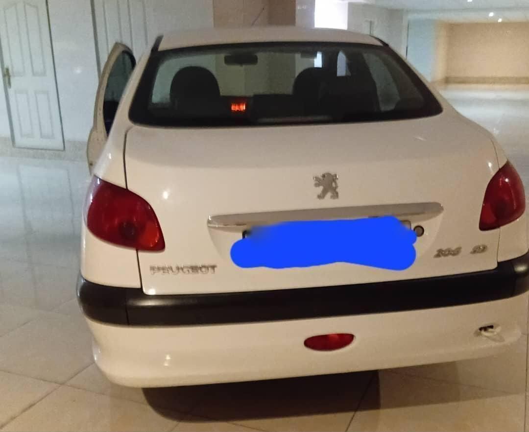 پژو ۲۰۶ صندوق دار v8 - 1397