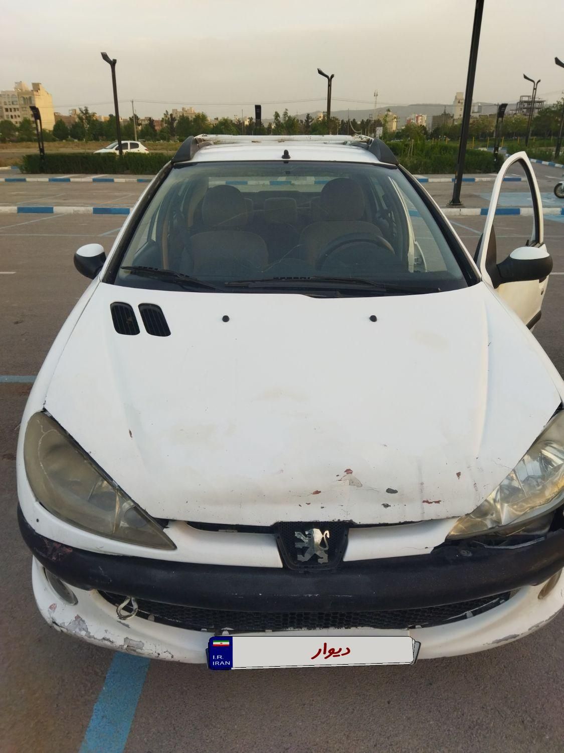 پژو ۲۰۶ صندوق دار v8 - 1390