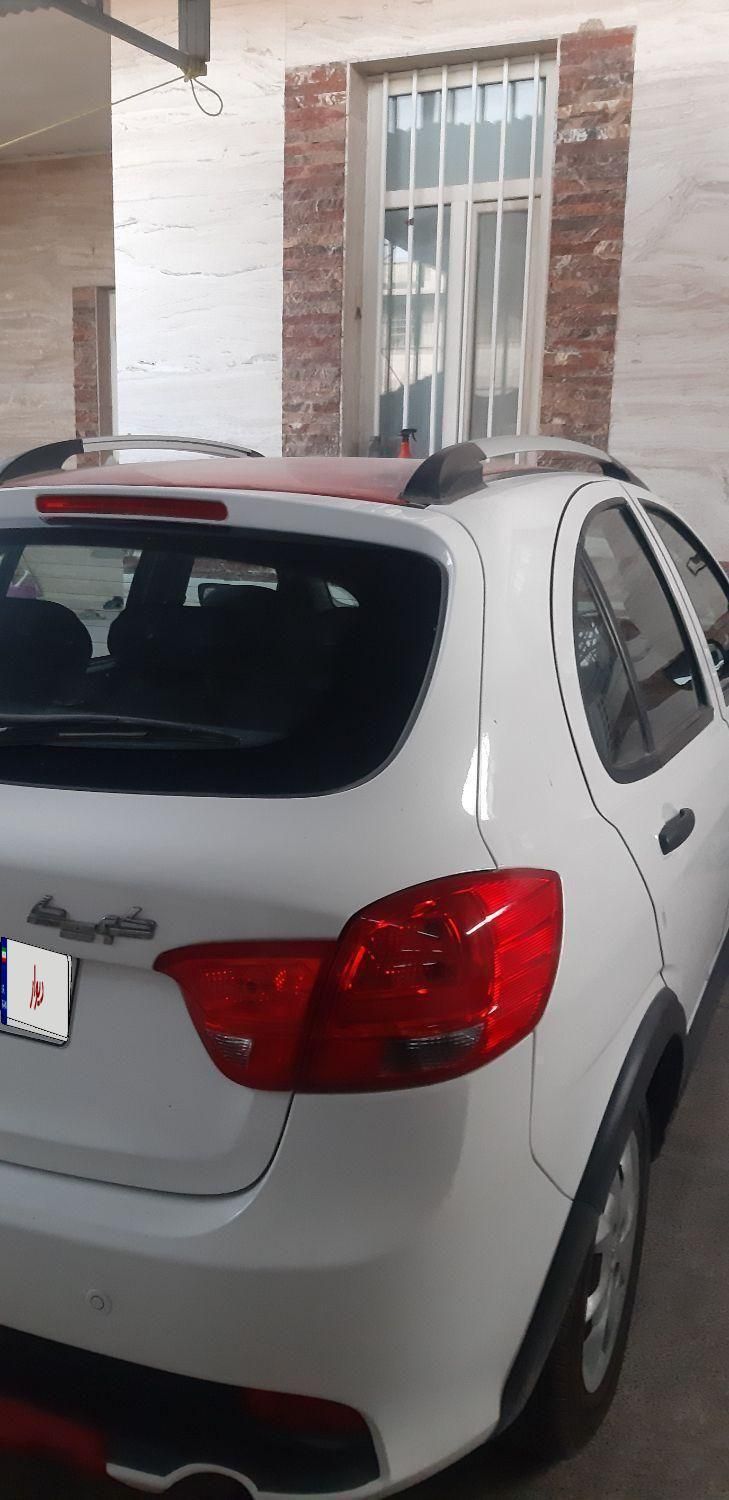 کوییک R دنده‌ای - 1402