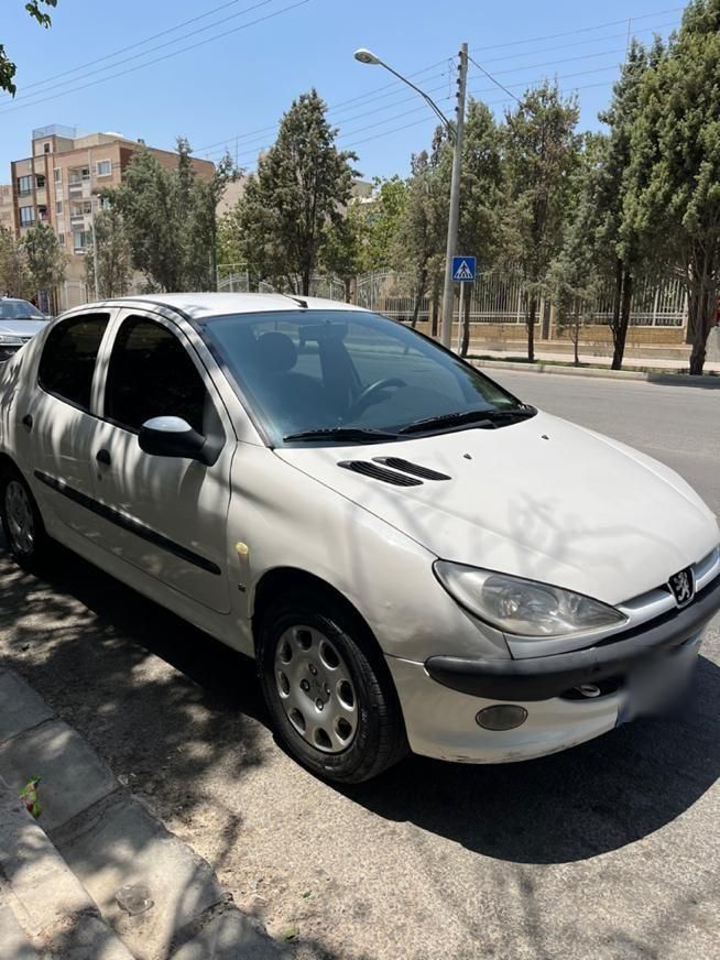 پژو ۲۰۶ صندوق دار v1 - 1387