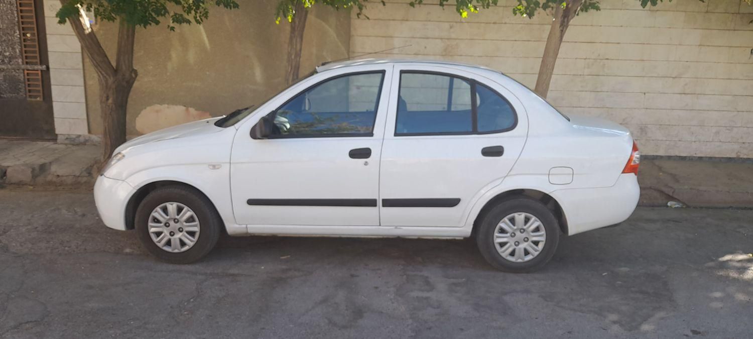 تیبا صندوق دار SX - 1399