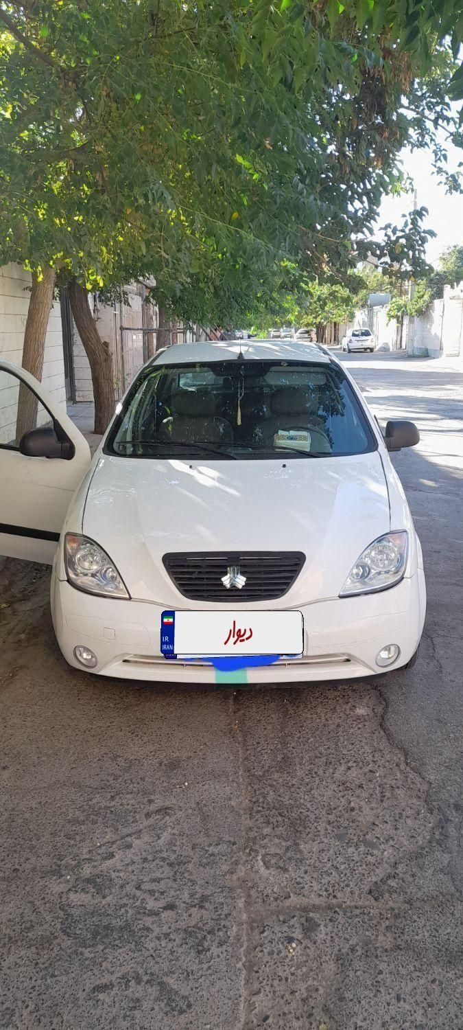 تیبا صندوق دار SX - 1399