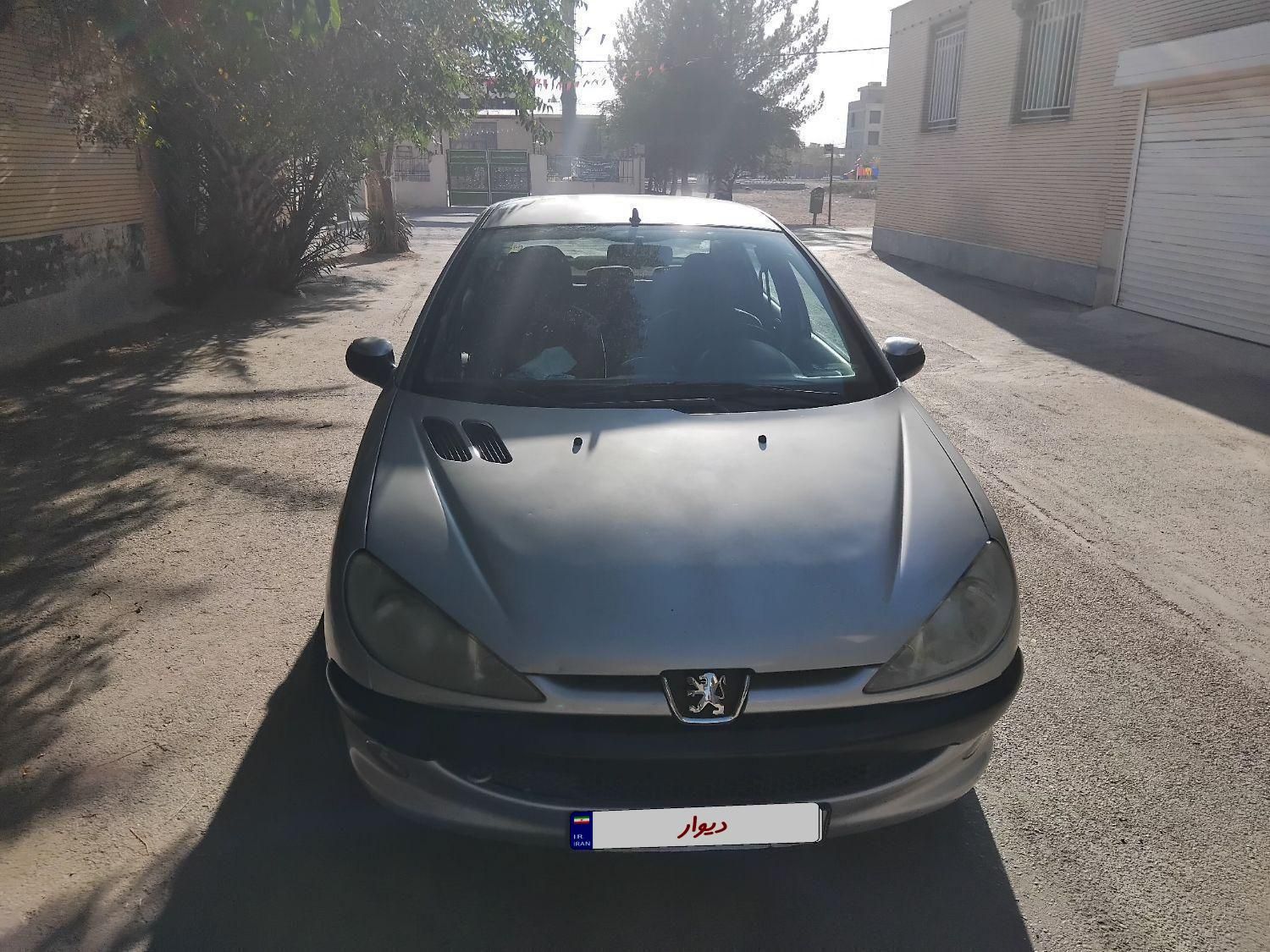 پژو ۲۰۶ صندوق دار v8 - 1397