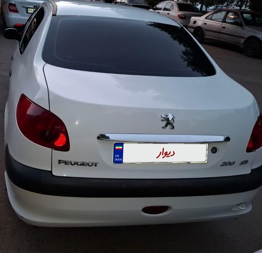خودرو پژو، ۲۰۶ صندوق دار آگهی ann_19816468
