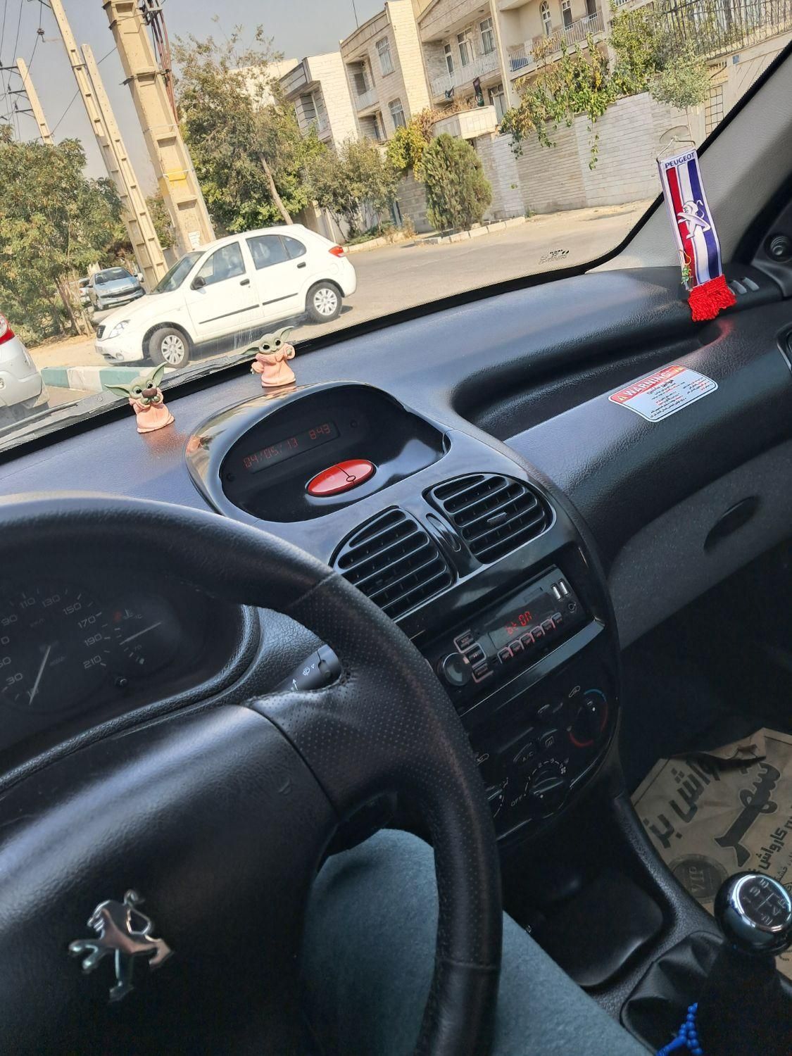 پژو ۲۰۶ صندوق دار v1 - 1386