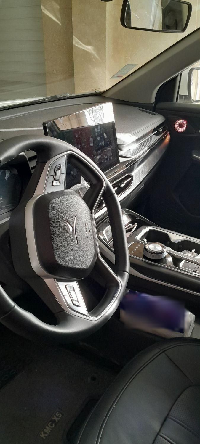 کی ام سی X5 ۱.۵ لیتر توربو - 2025