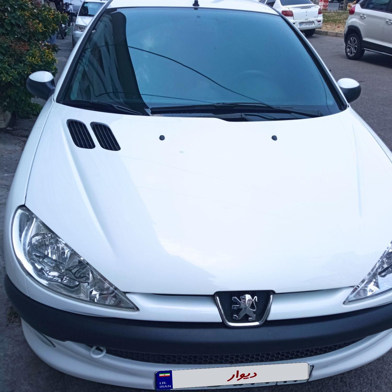 پژو ۲۰۶ صندوق دار v8 - 1400