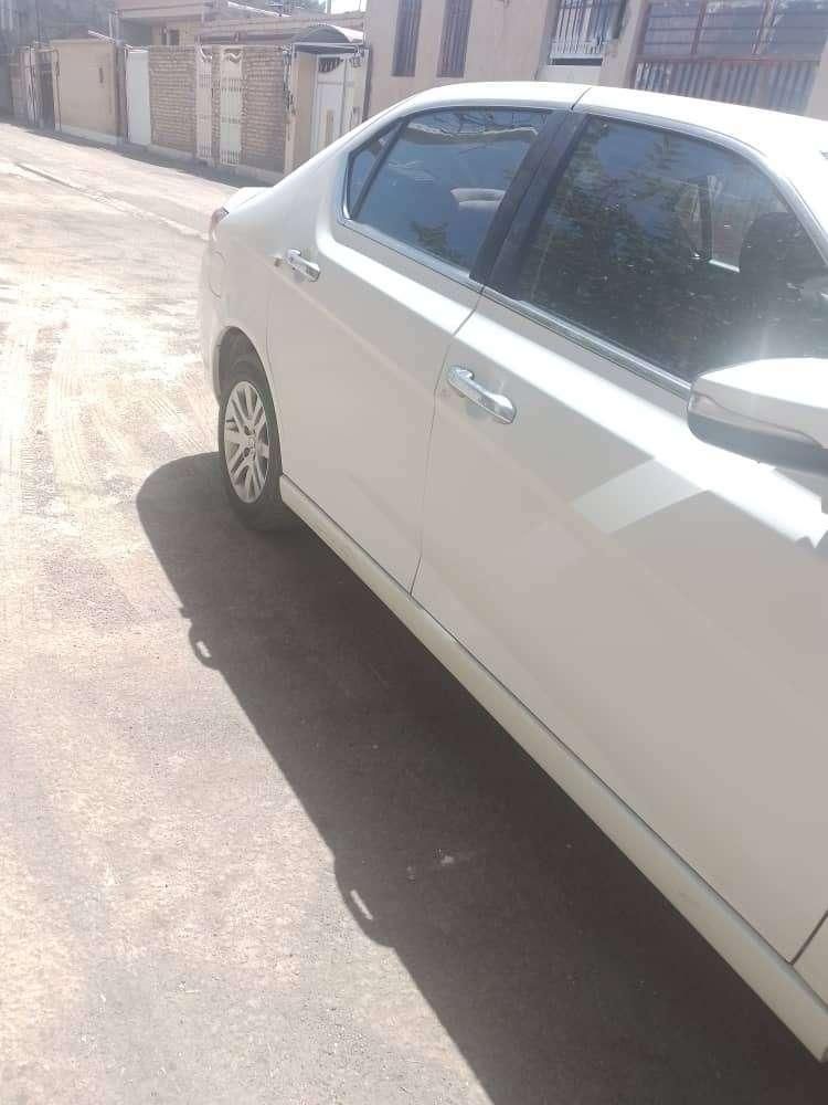 دنا پلاس تیپ ۲ سانروف ۴ ایربگ - 1399