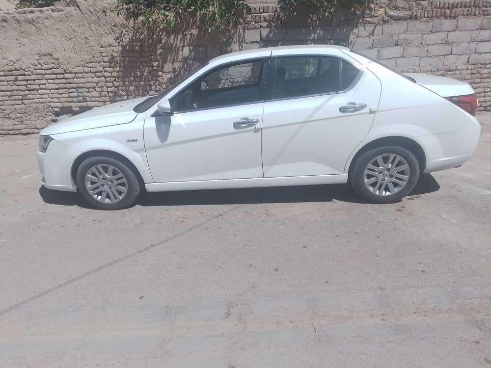 دنا پلاس تیپ ۲ سانروف ۴ ایربگ - 1399