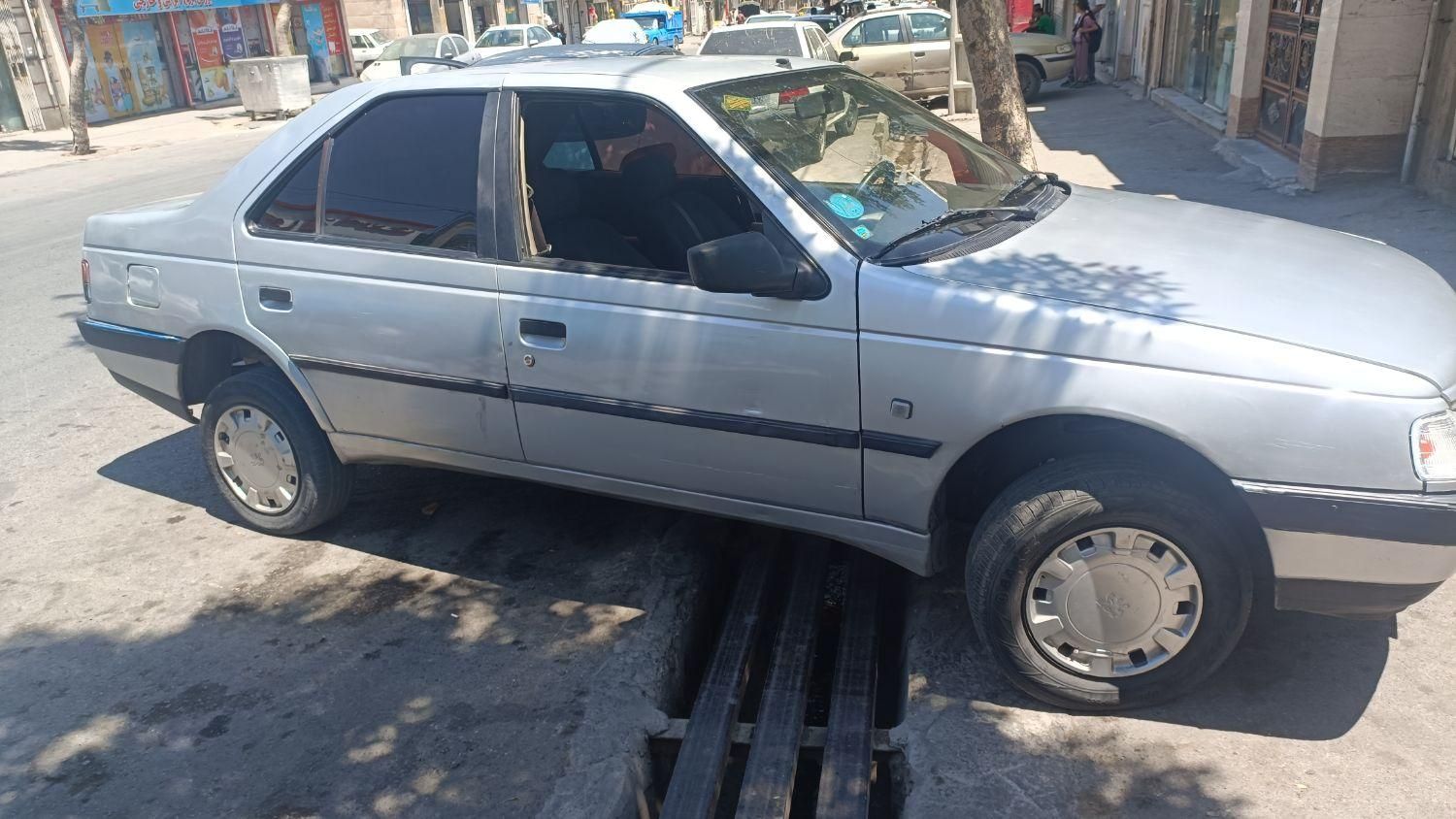 پژو 405 GLX - دوگانه سوز - 1388