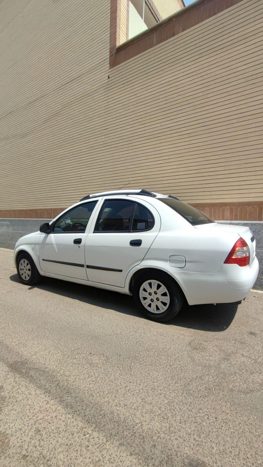 تیبا صندوق دار SX - 1401