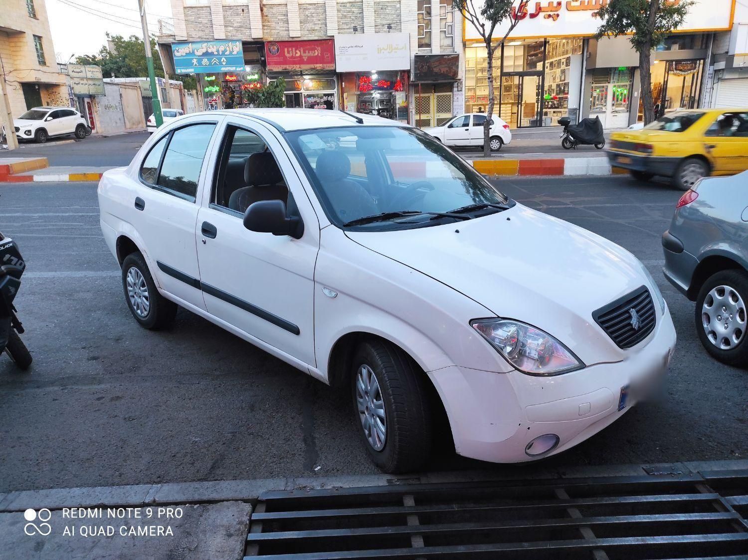 تیبا صندوق دار SX - 1395