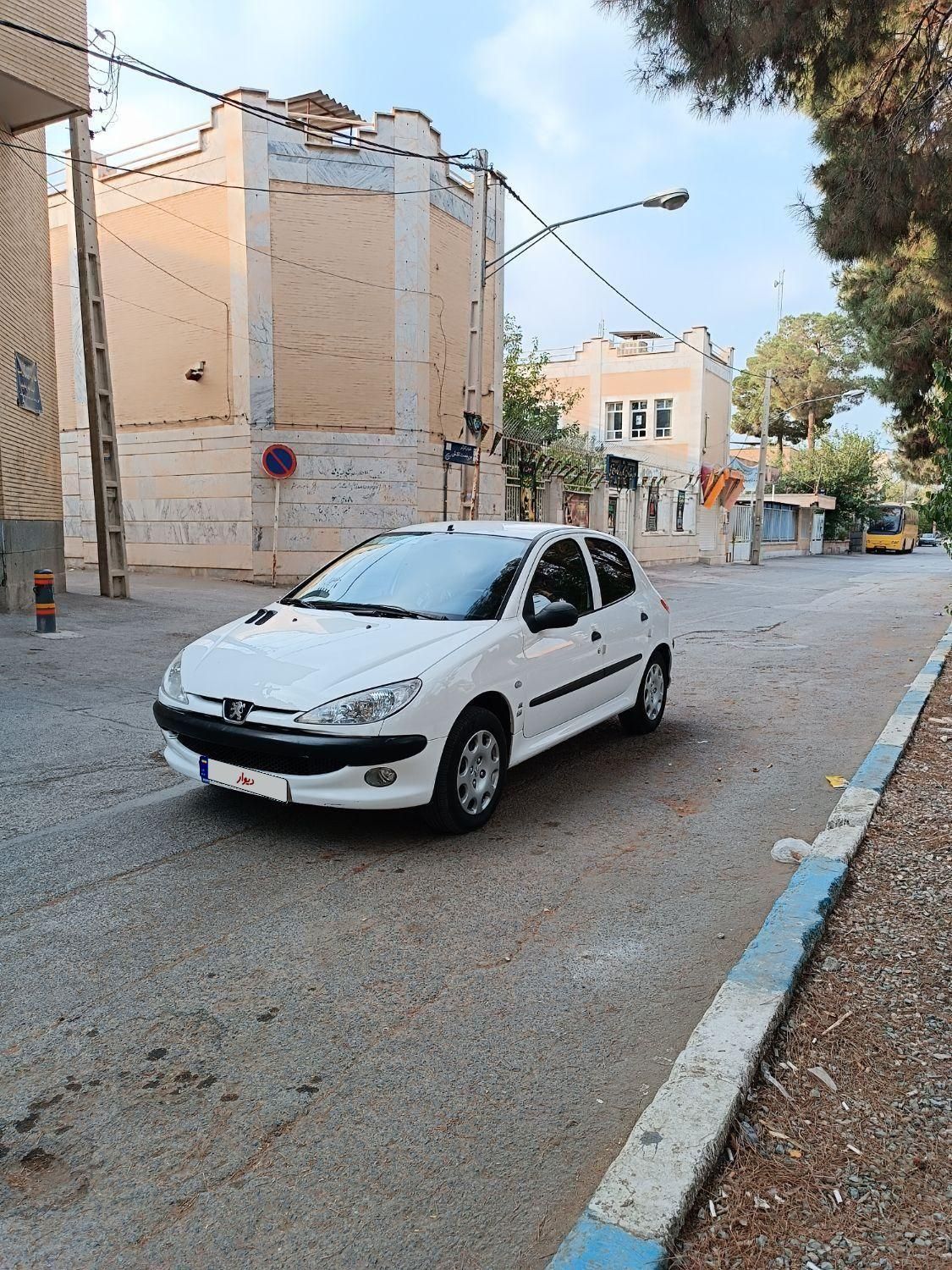 پژو 206 تیپ 2 - 1397