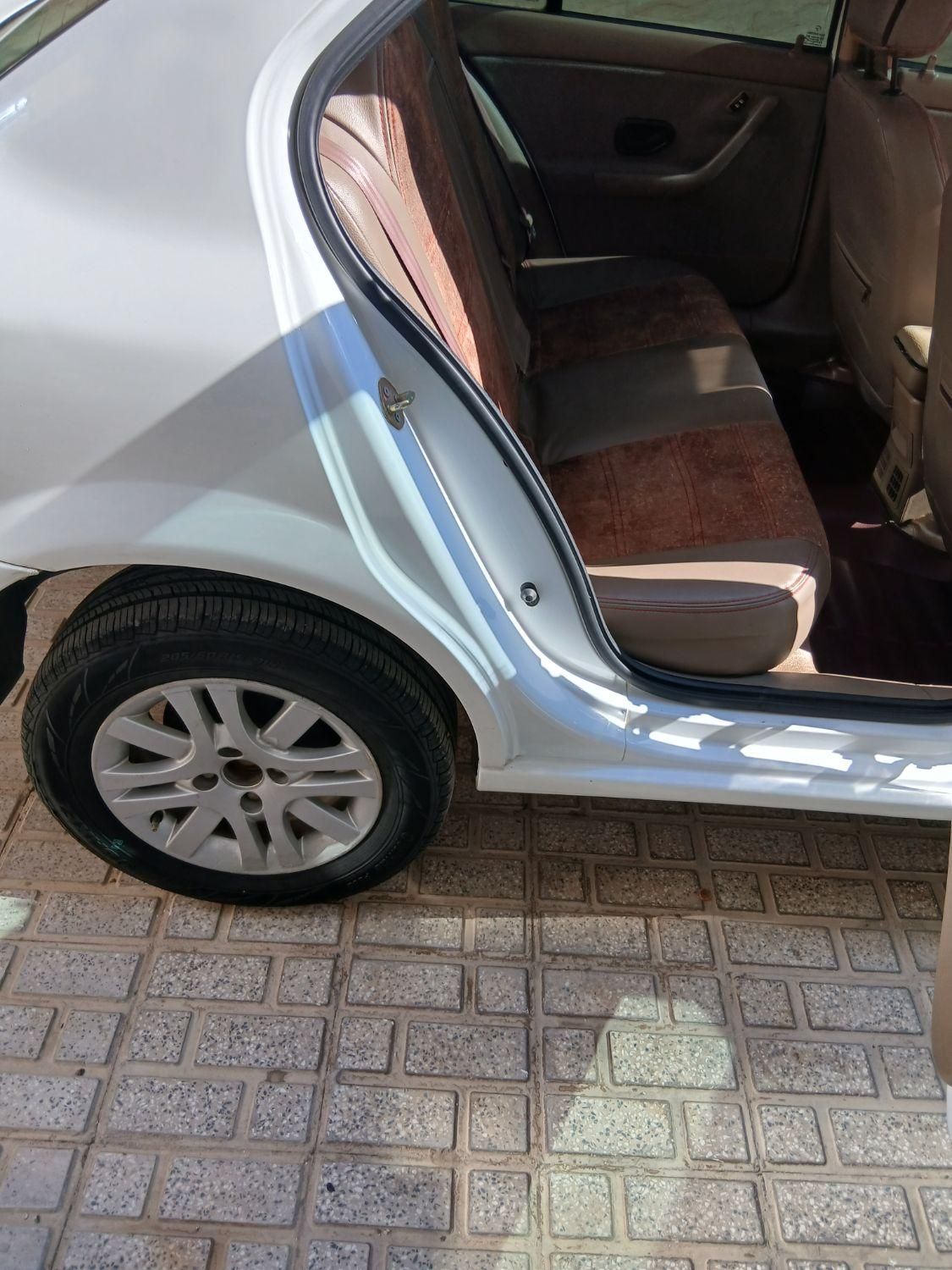 سمند LX XU7 - 1400