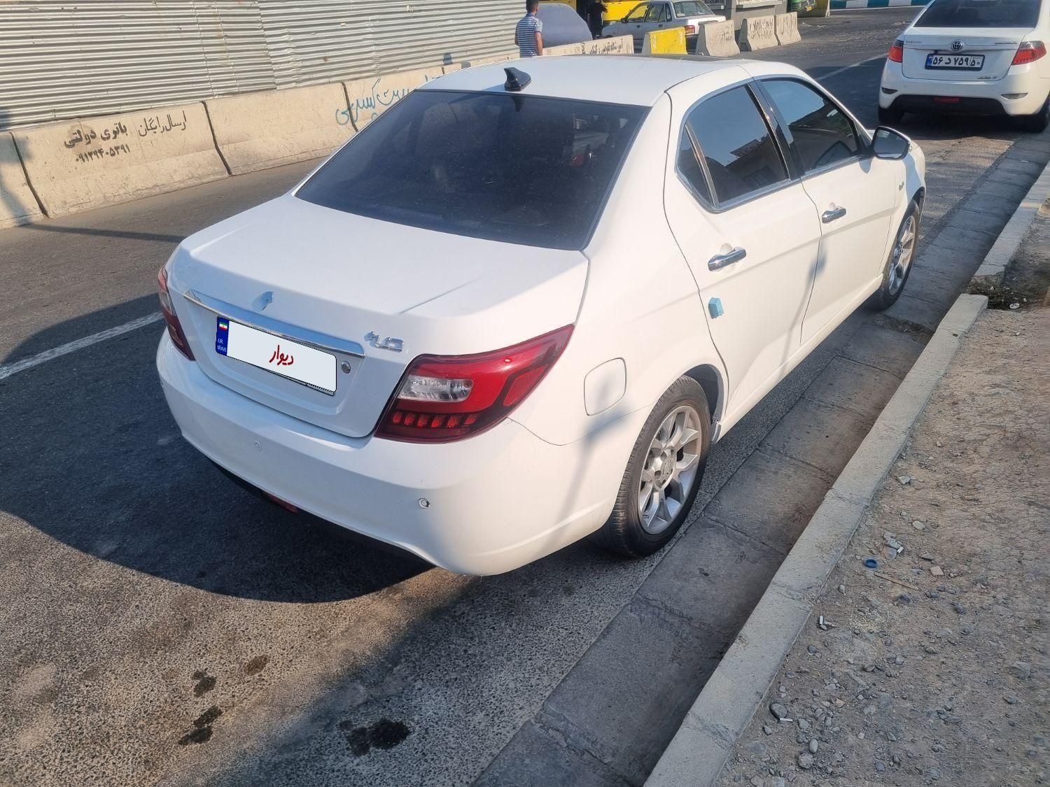 دنا پلاس توربو 6 دنده - 1402