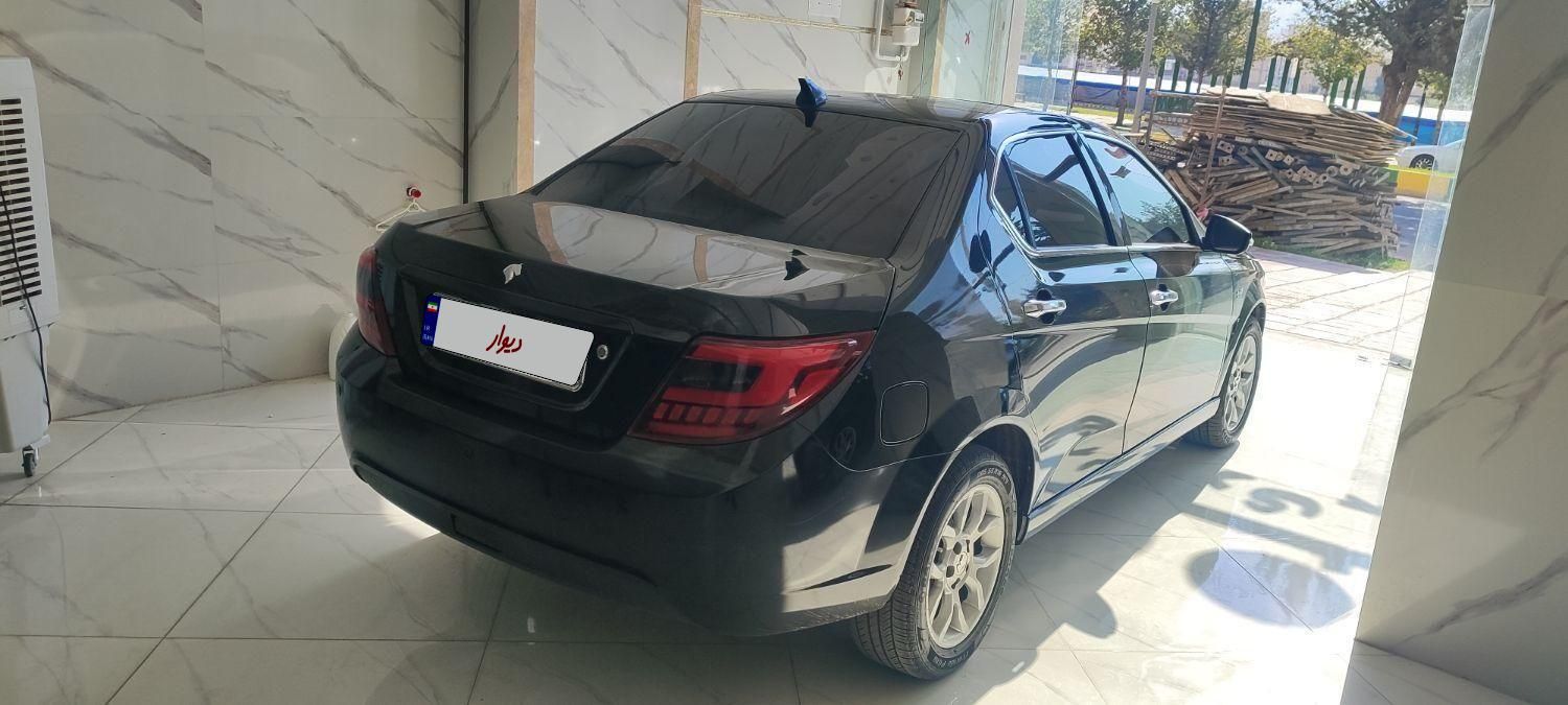 دنا پلاس توربو 6 دنده - 1401