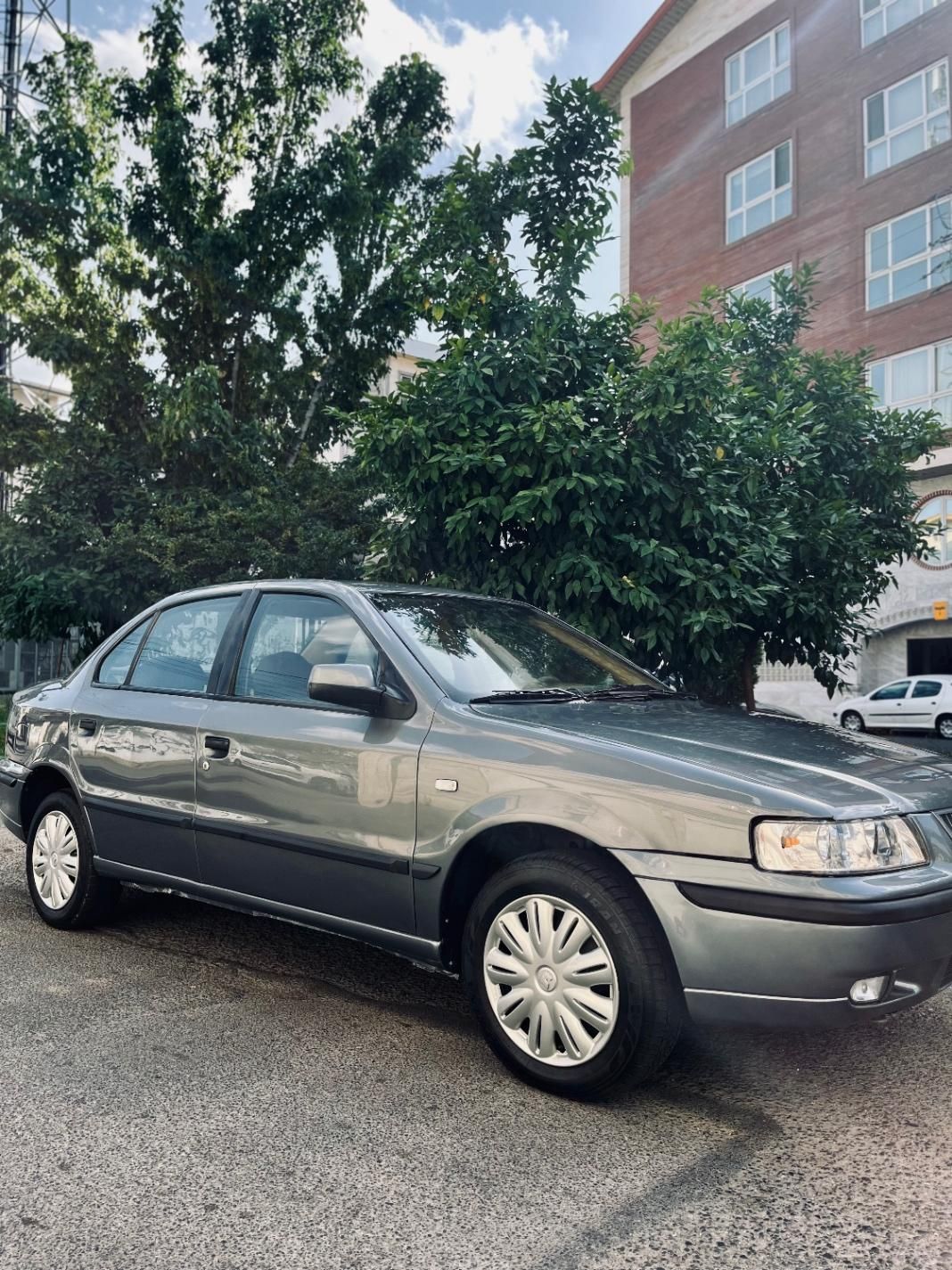 سمند LX XU7 - 1385