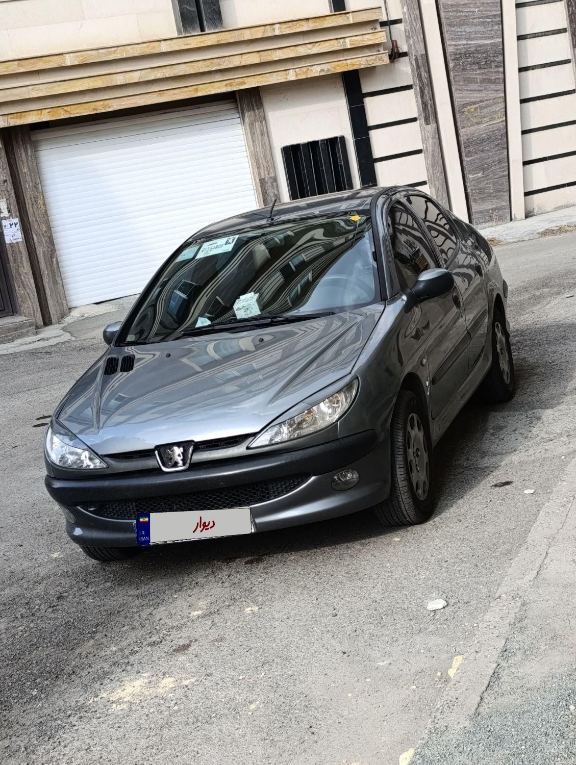 پژو ۲۰۶ صندوق دار v8 - 1396