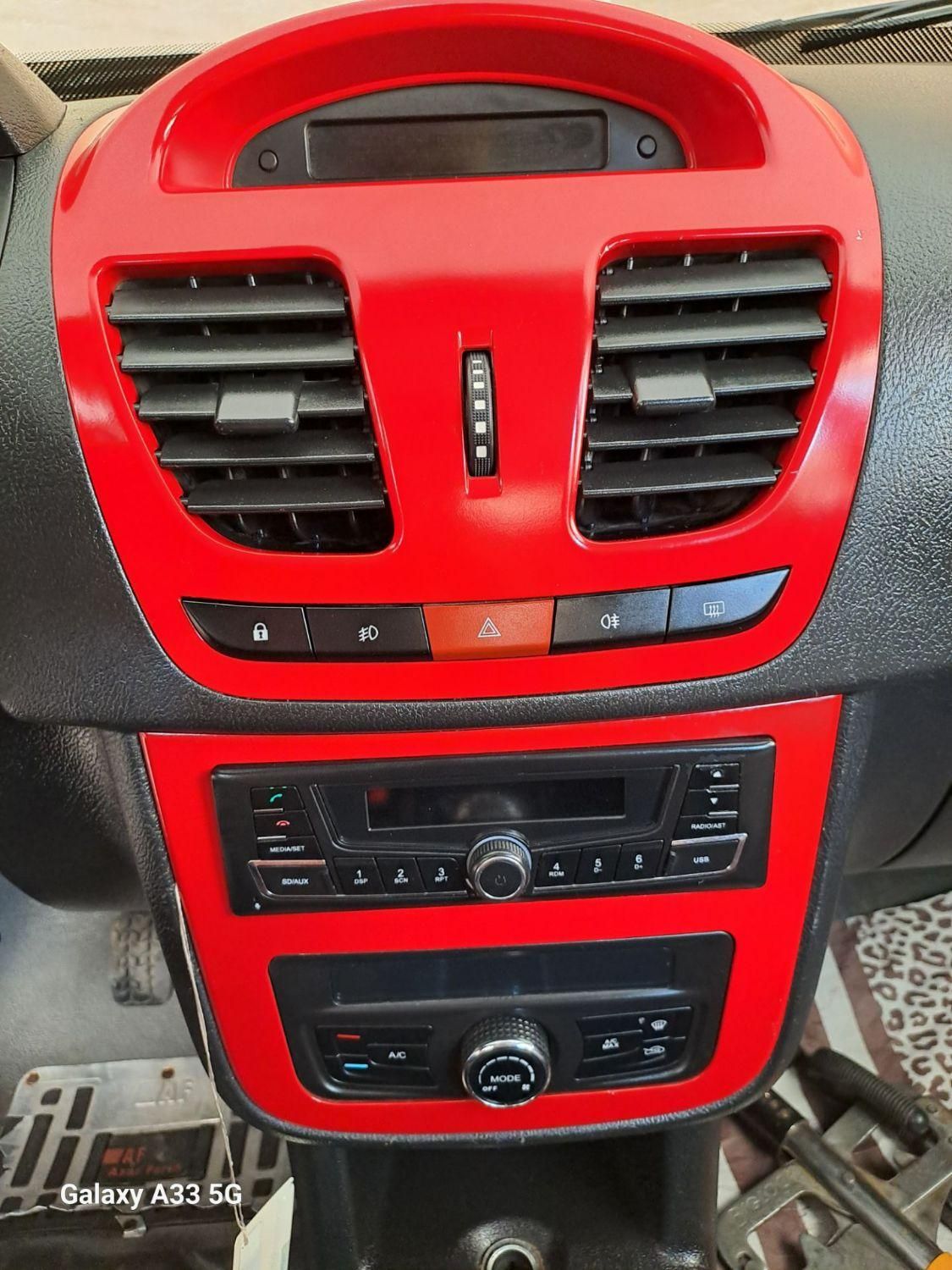 کوییک R دنده‌ای - 1399
