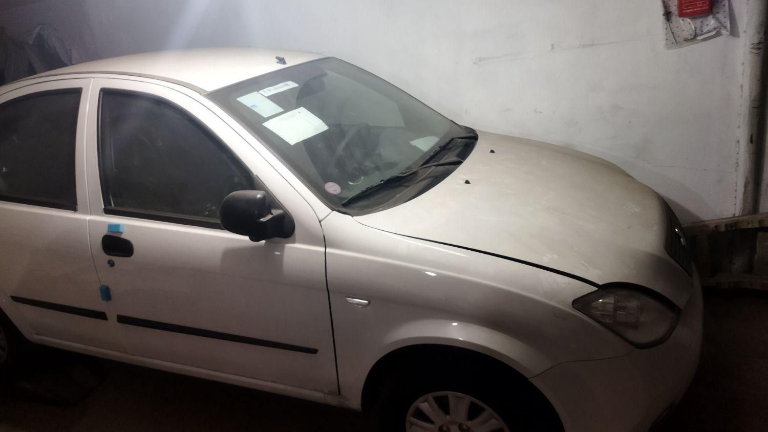 تیبا صندوق دار SX - 1401