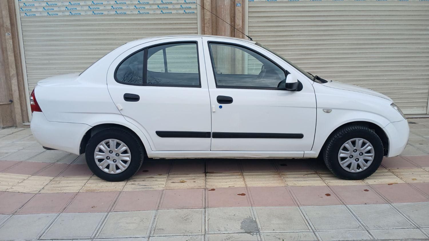 تیبا صندوق دار EX - 1394