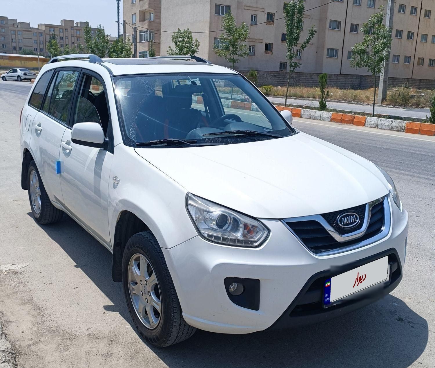 ام وی ام X33 دنده‌ای ساده - 1395