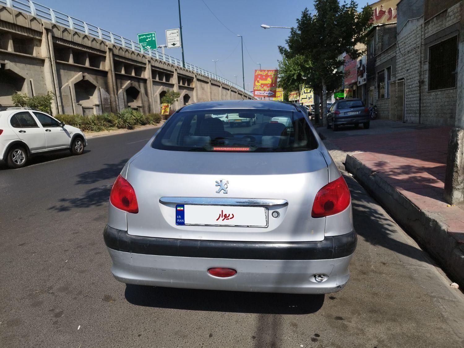 پژو ۲۰۶ صندوق دار v1 - 1386
