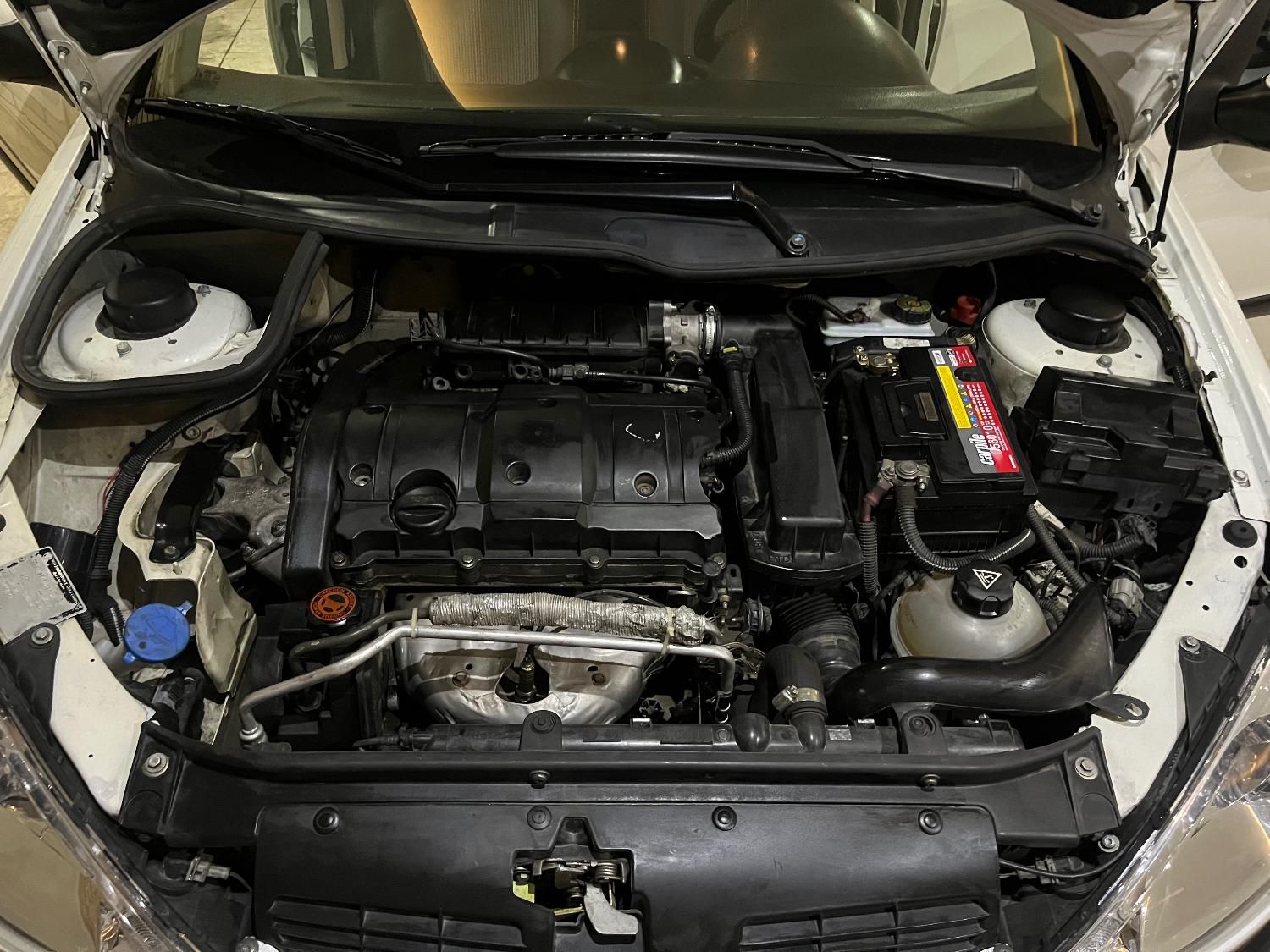 پژو ۲۰۶ صندوق دار v8 - 1394