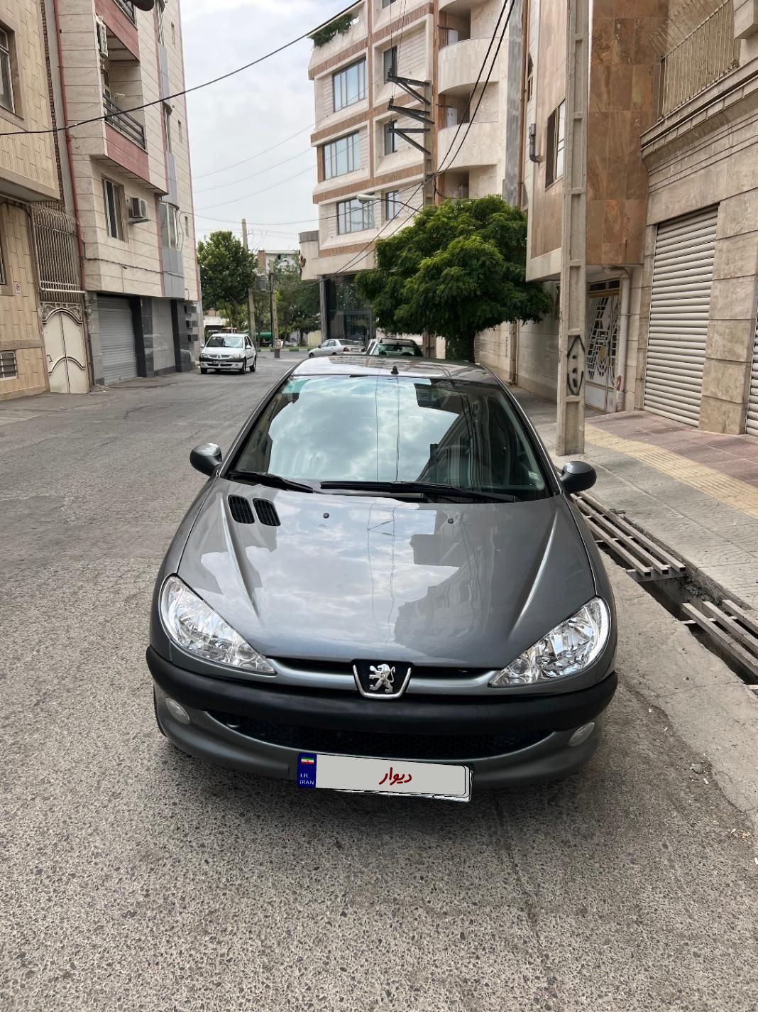 پژو ۲۰۶ صندوق دار v8 - 1397