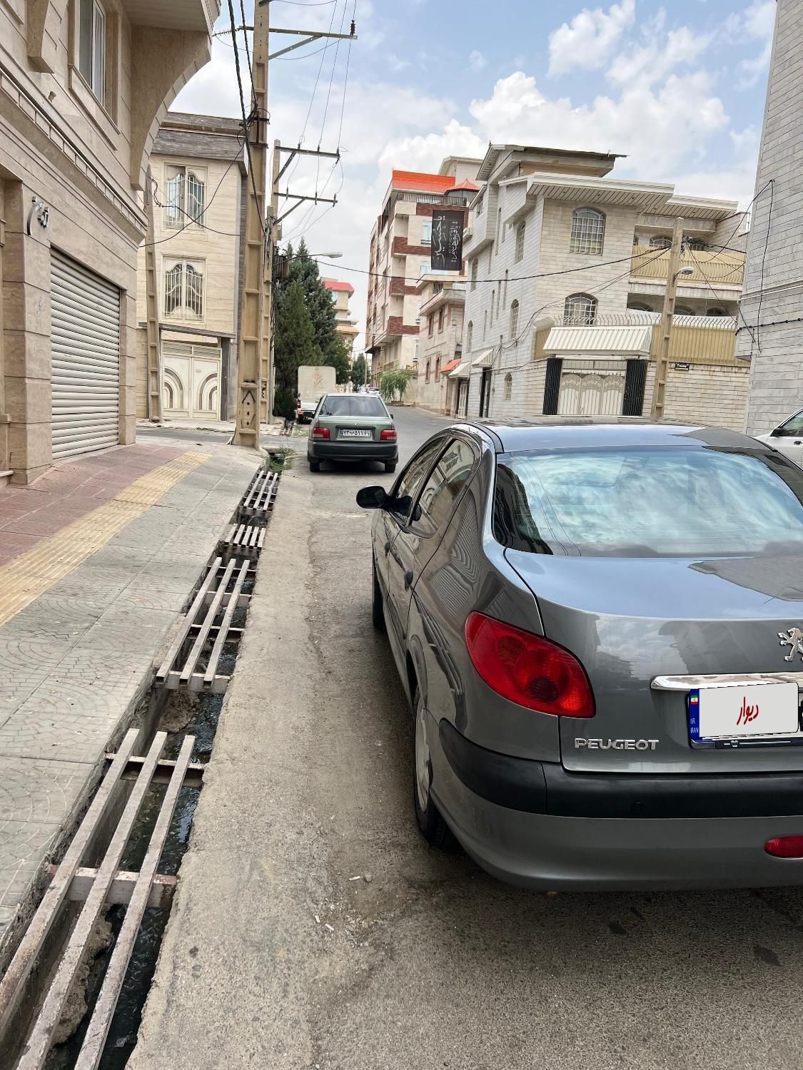 پژو ۲۰۶ صندوق دار v8 - 1397