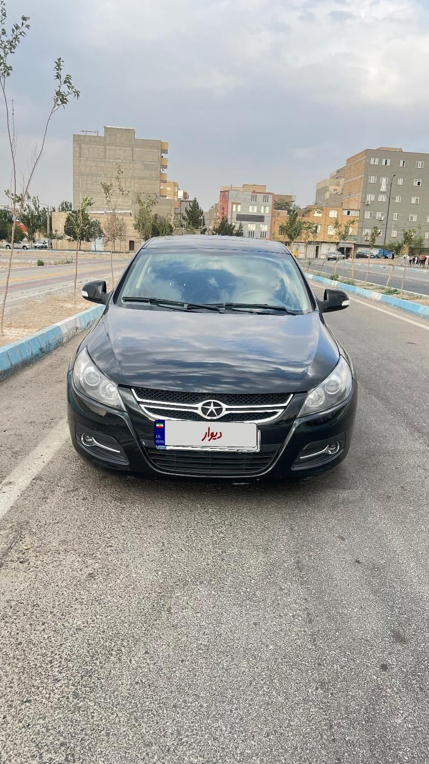 جک J5 اتوماتیک - 1394