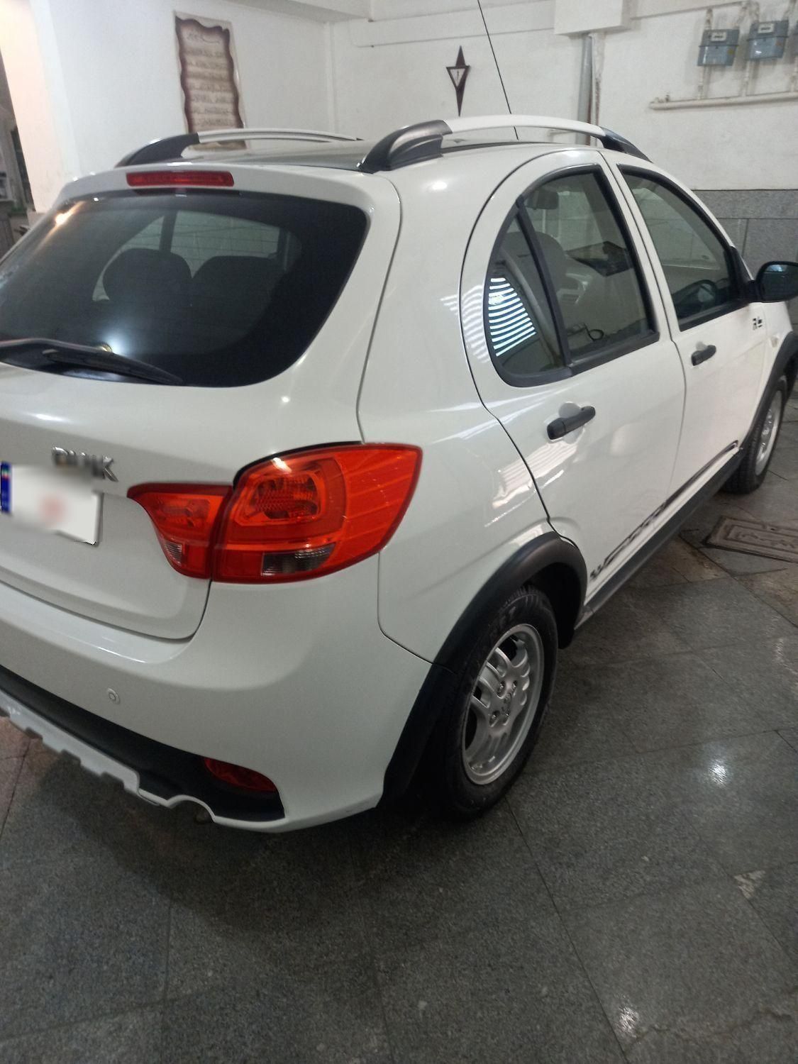 کوییک R دنده‌ای - 1399