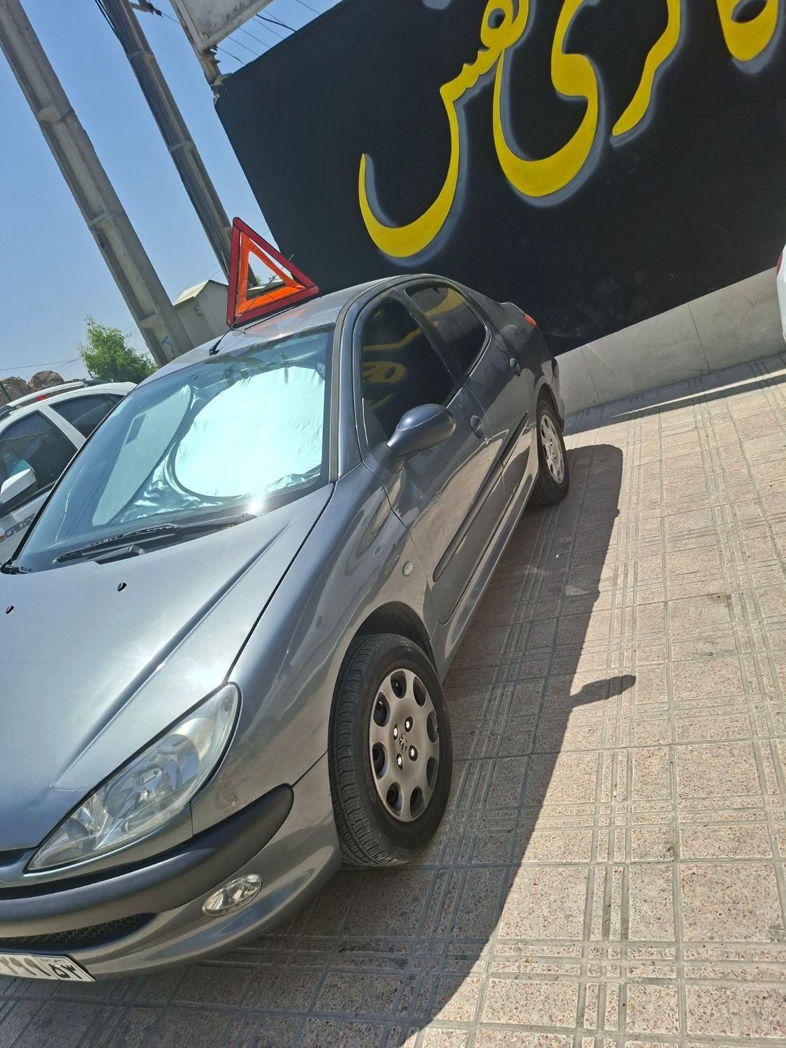پژو ۲۰۶ صندوق دار v8 - 1389