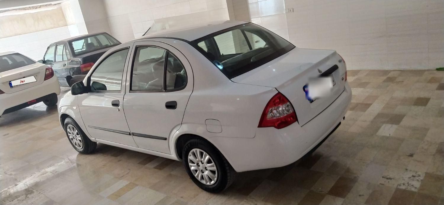 تیبا صندوق دار SX - 1398
