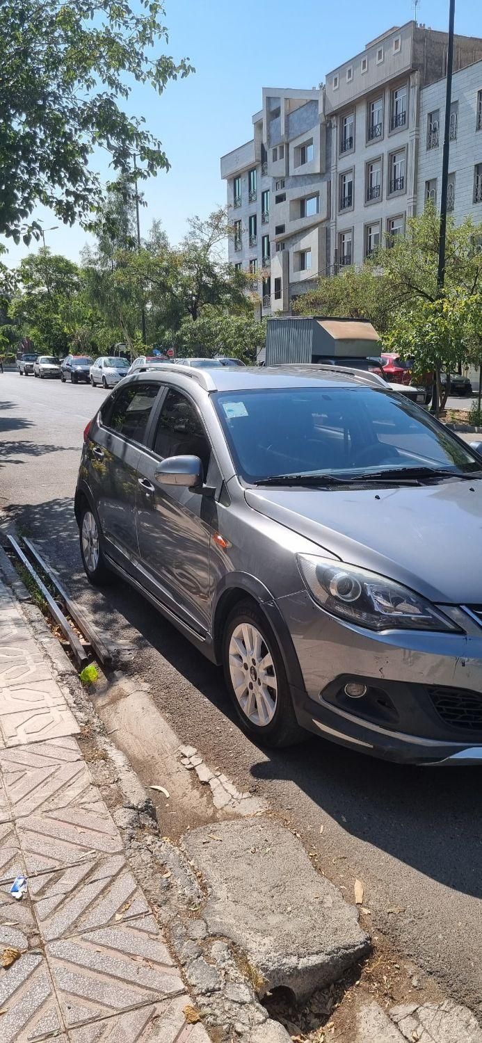 ام وی ام 315 هاچ بک اسپرت اکسلنت - 1396