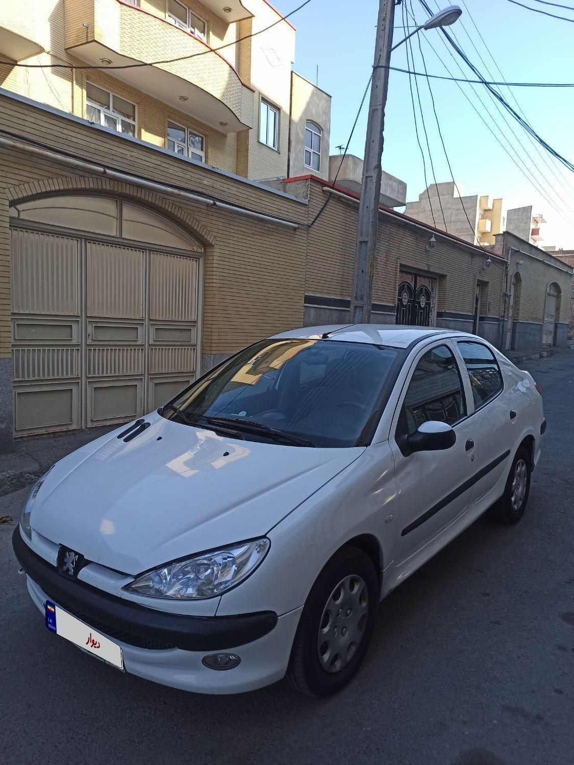 پژو ۲۰۶ صندوق دار v8 - 1397