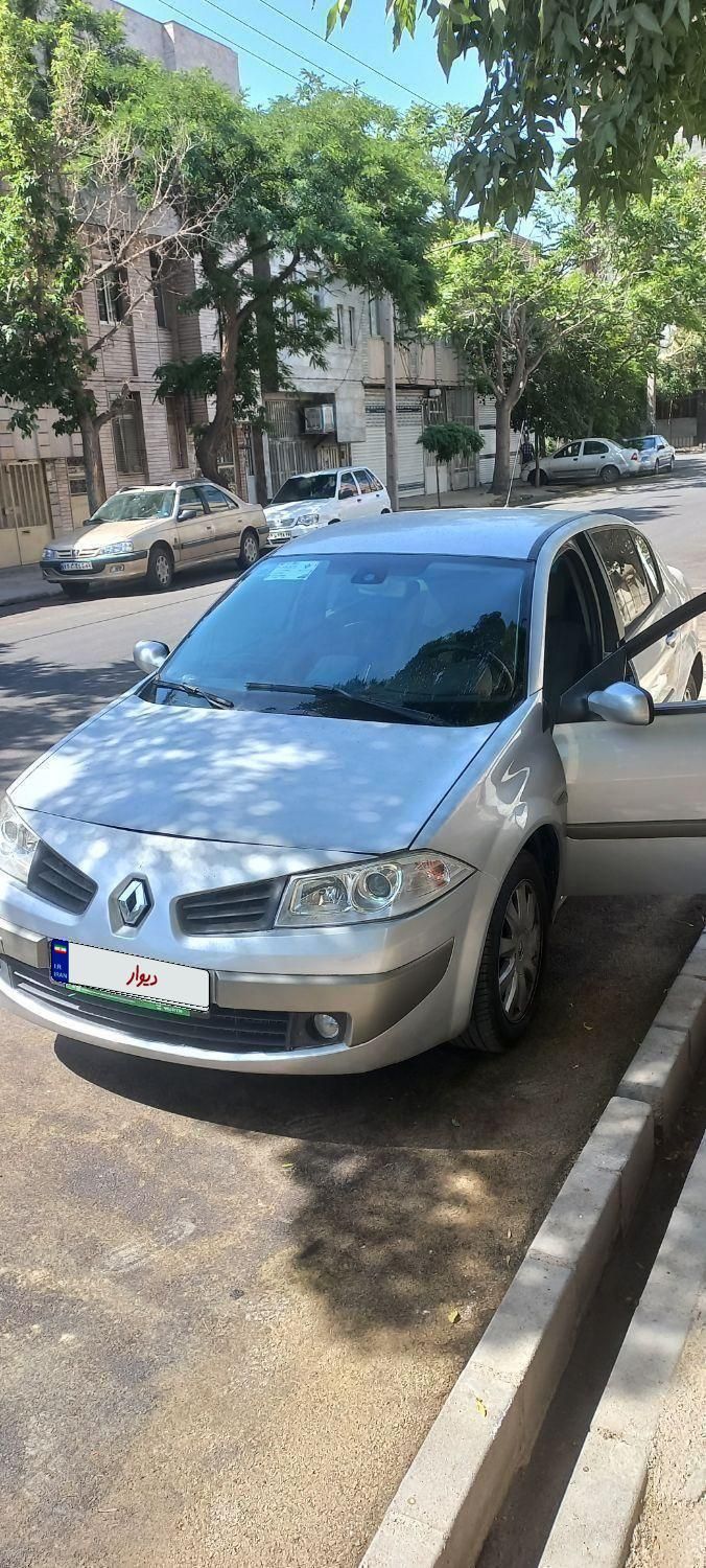 رنو مگان پارس خودرو 2000 - 1390