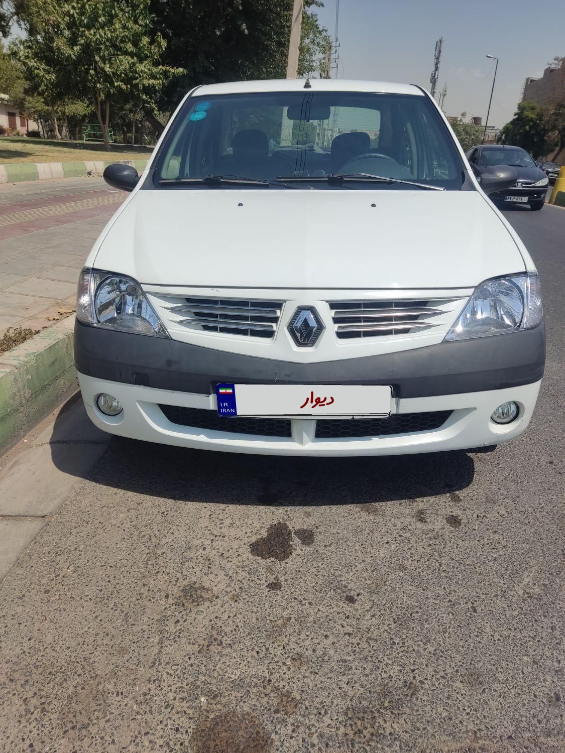 خودرو رنو، تندر 90 آگهی ann_19820809