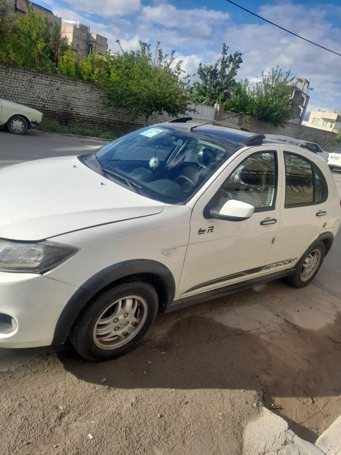کوییک R دنده‌ای - 1399