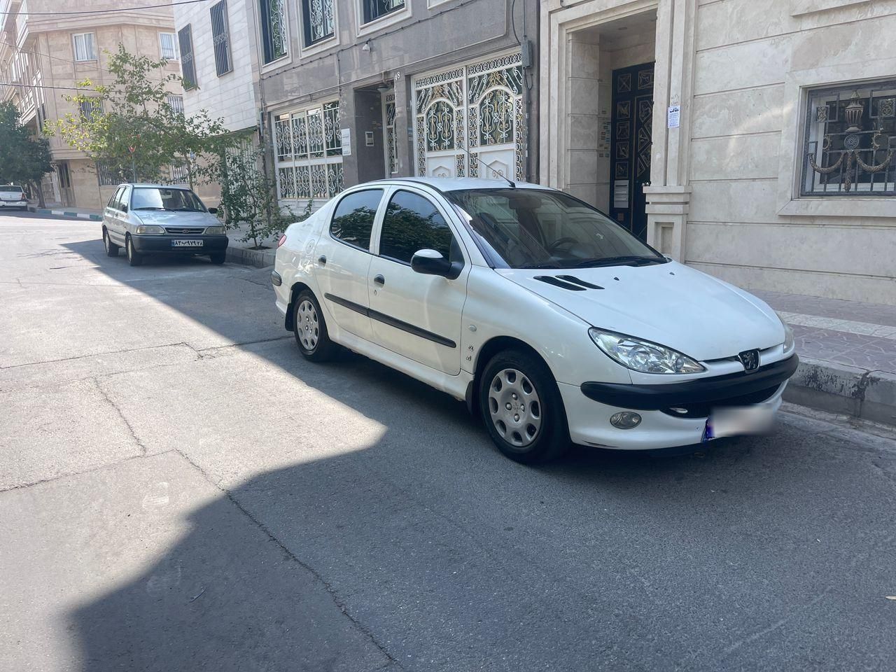 پژو ۲۰۶ صندوق دار v20 - 1389