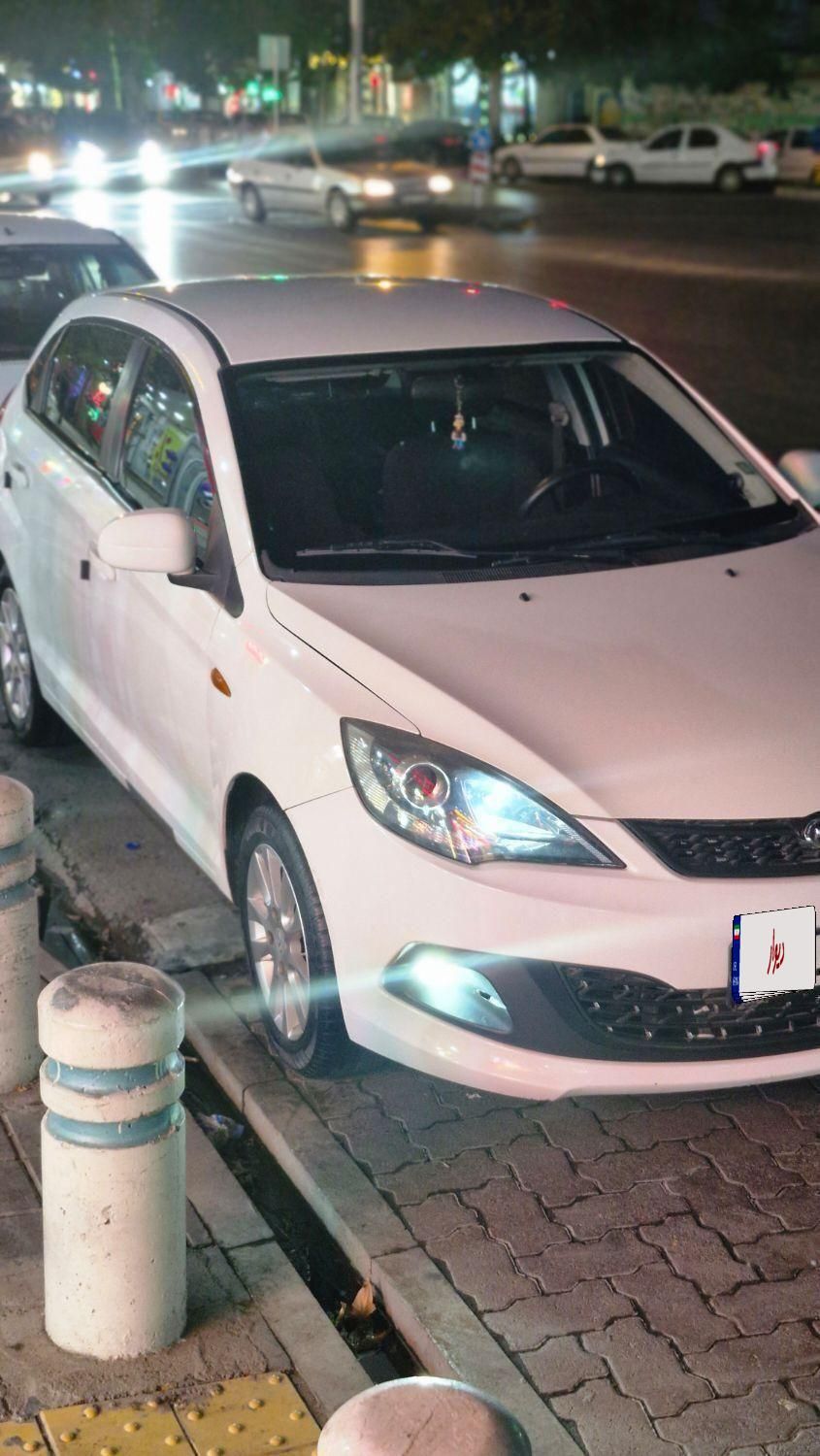 ام وی ام 315 هاچ بک اسپرت لاکچری - 1394
