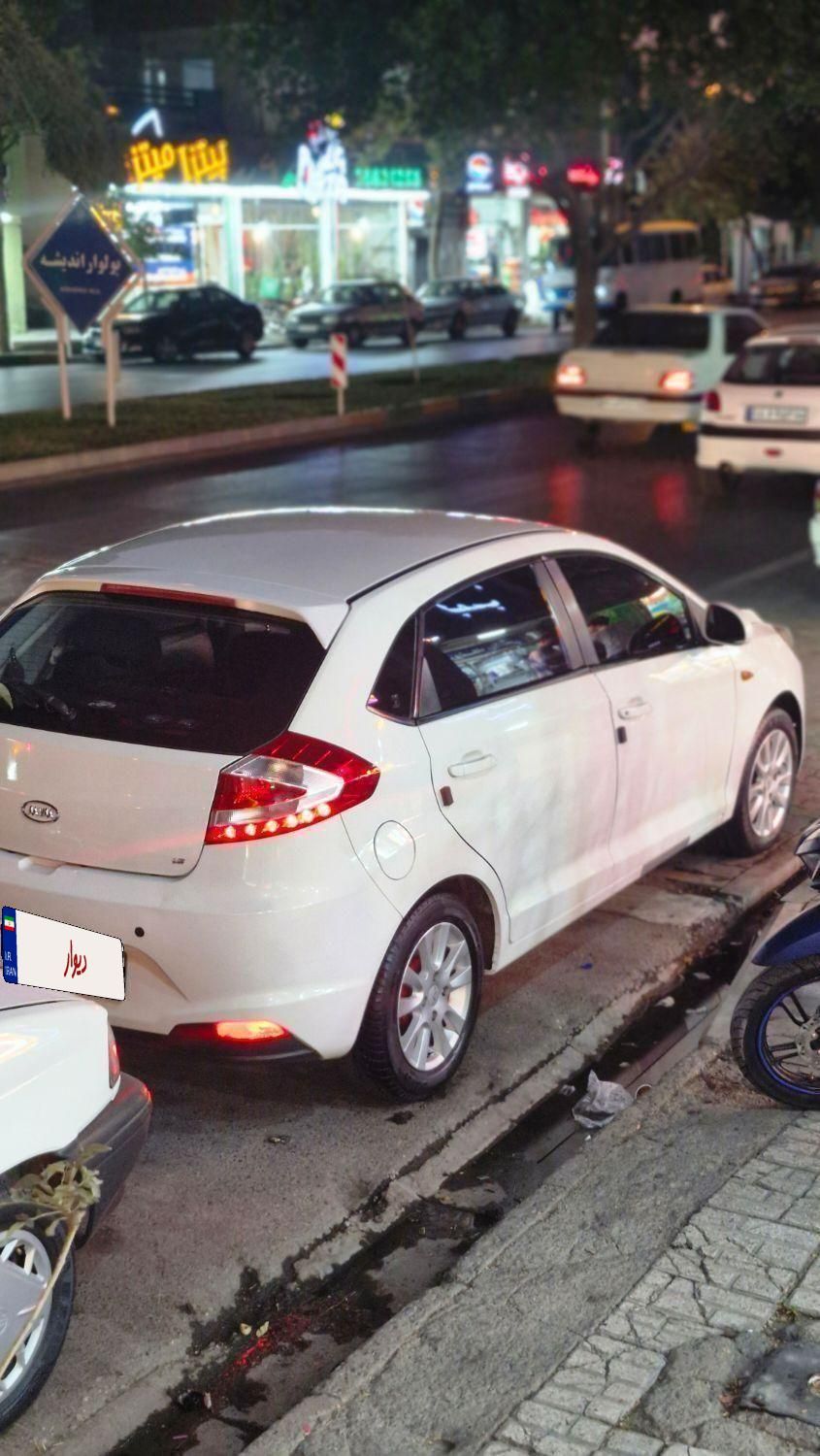 ام وی ام 315 هاچ بک اسپرت لاکچری - 1394