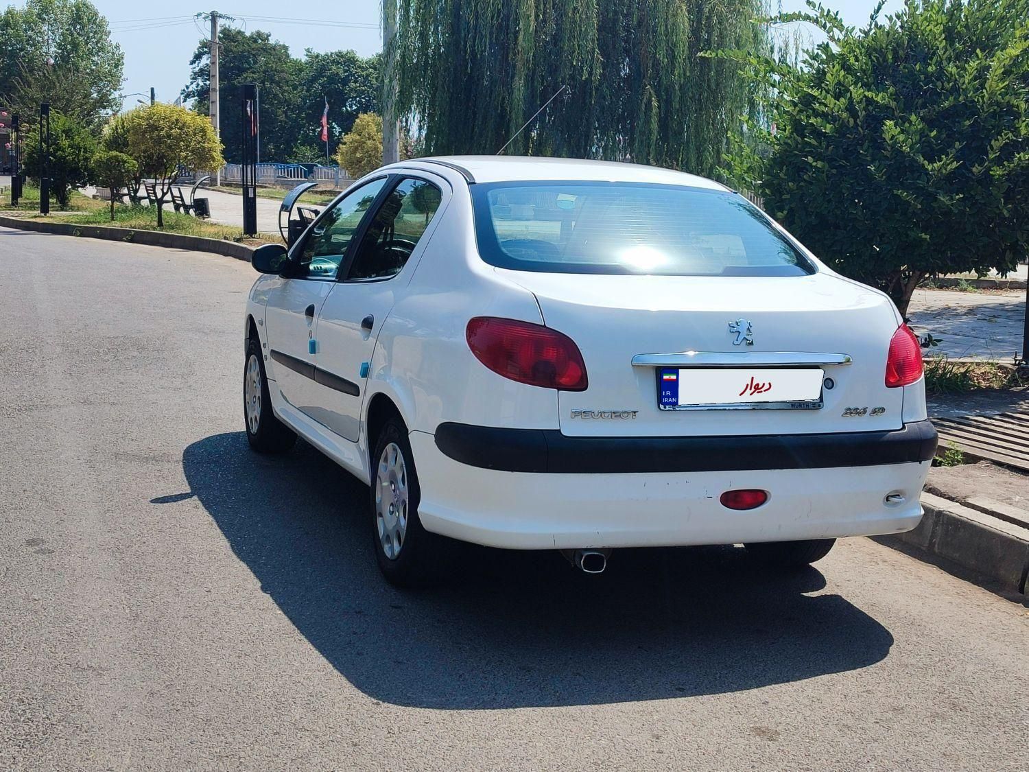 پژو ۲۰۶ صندوق دار v8 - 1389